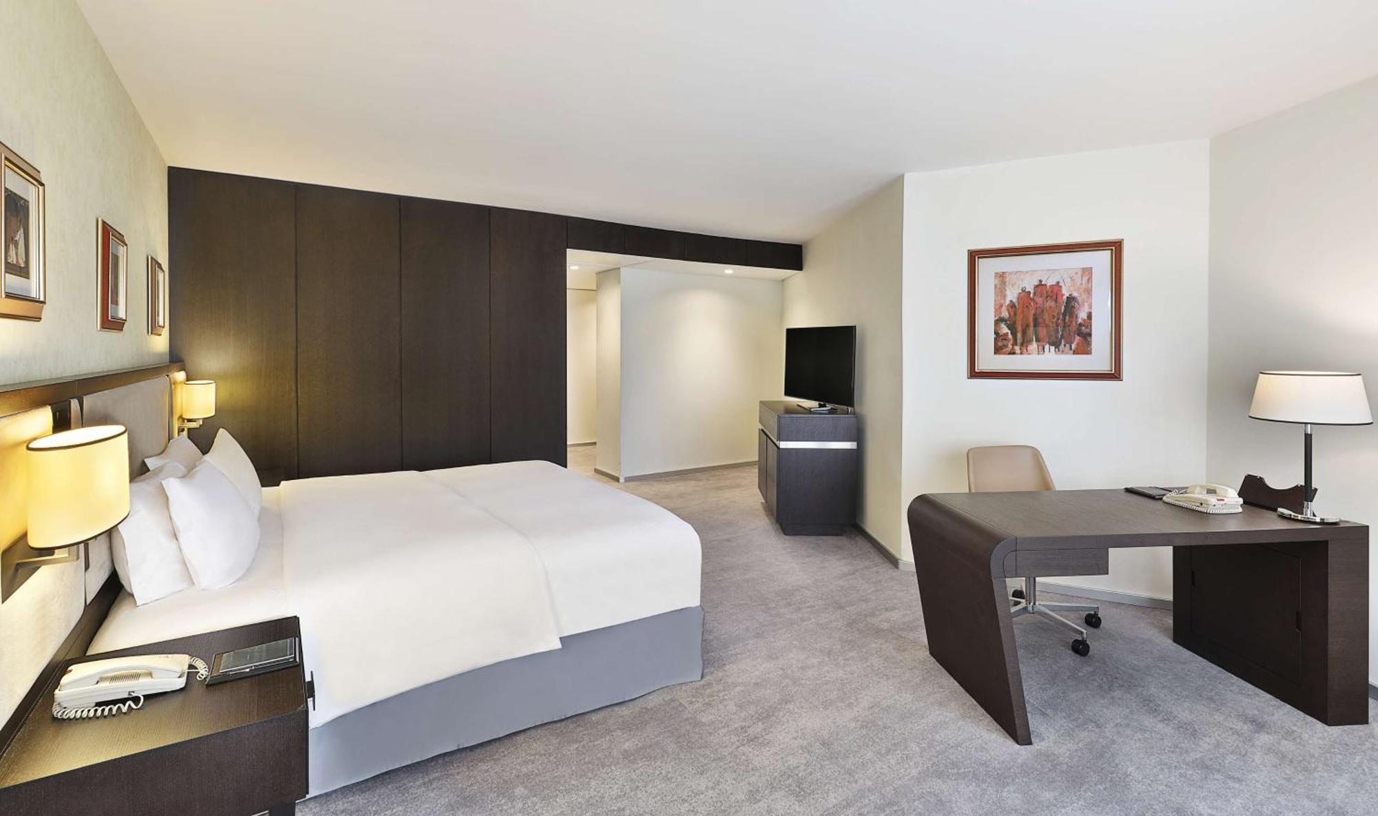 Deluxe King Room,1548873571:JPEG